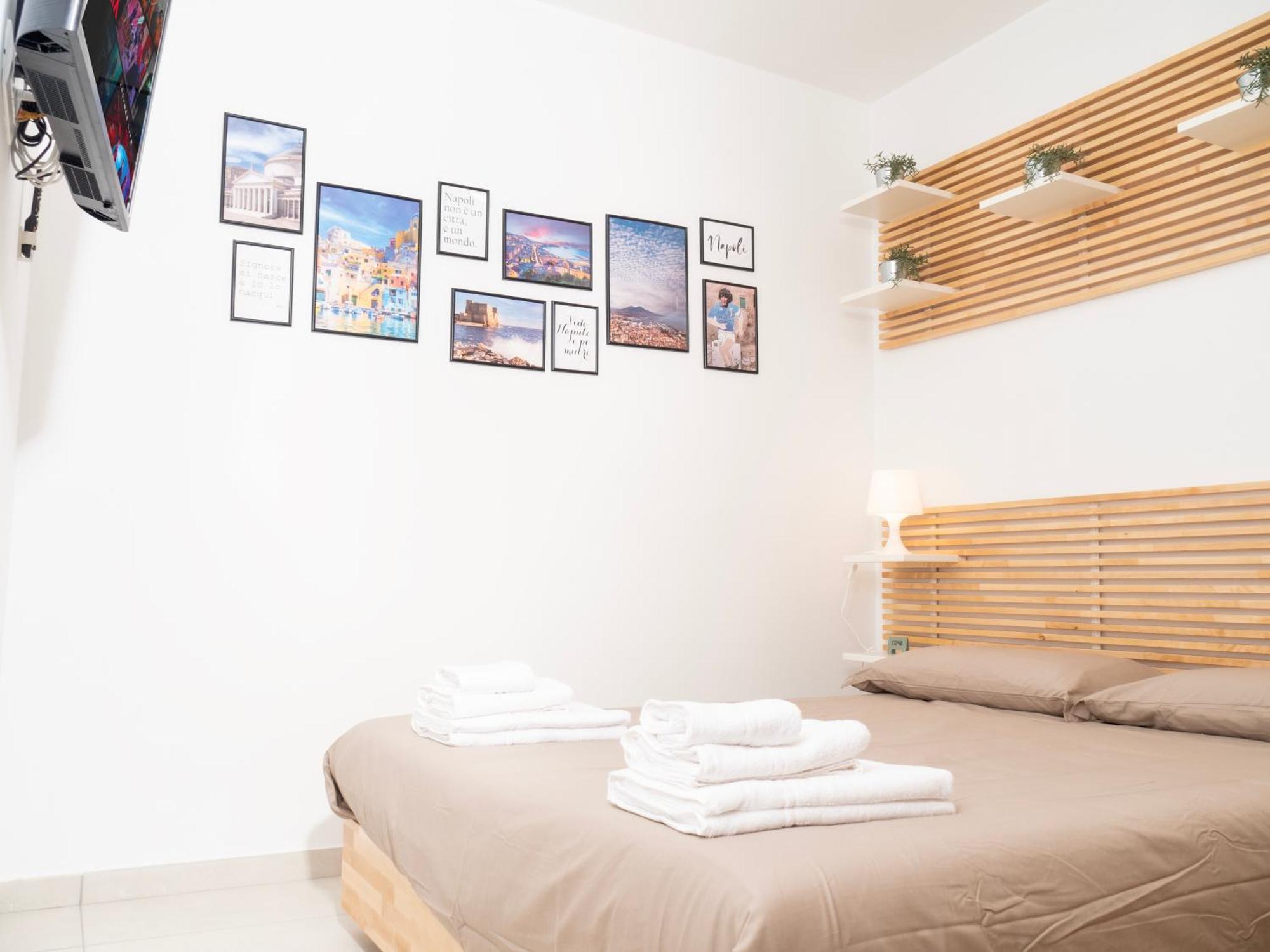 Pizzofalcone - A 5 Min Da P Plebiscito Appartement